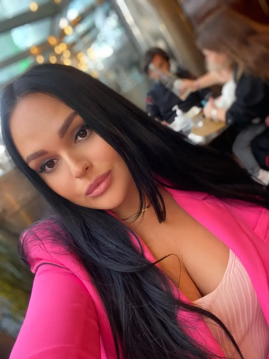 Agatha escort in Dubai