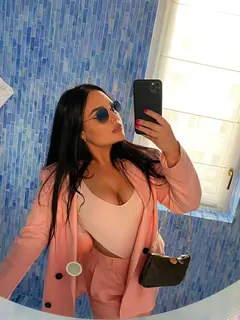 Agatha escort in Dubai