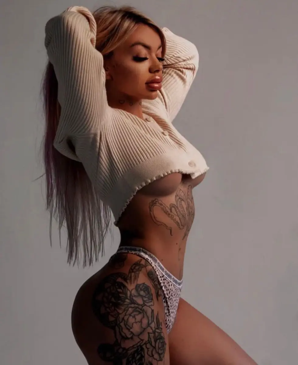 Alena escort in Dubai