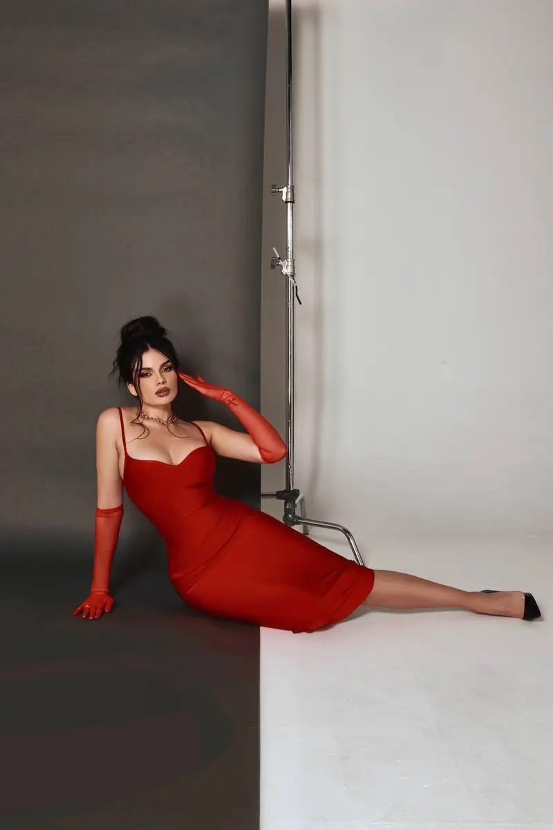 Alice escort in Dubai