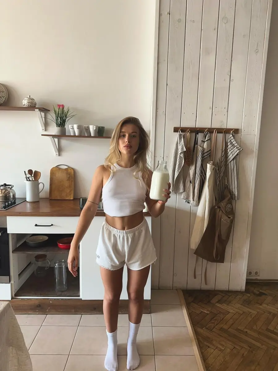 Alina escort in Dubai