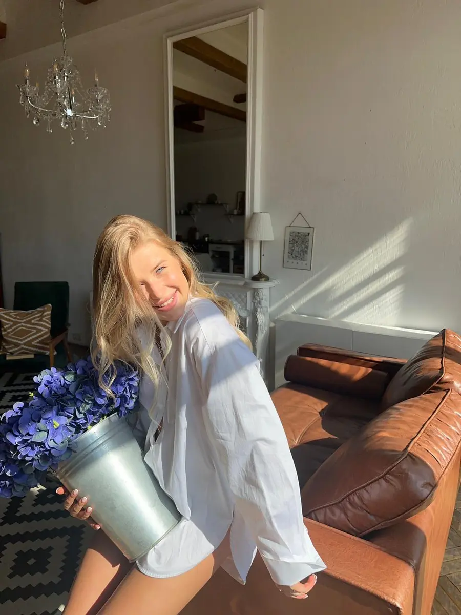 Alina escort in Dubai