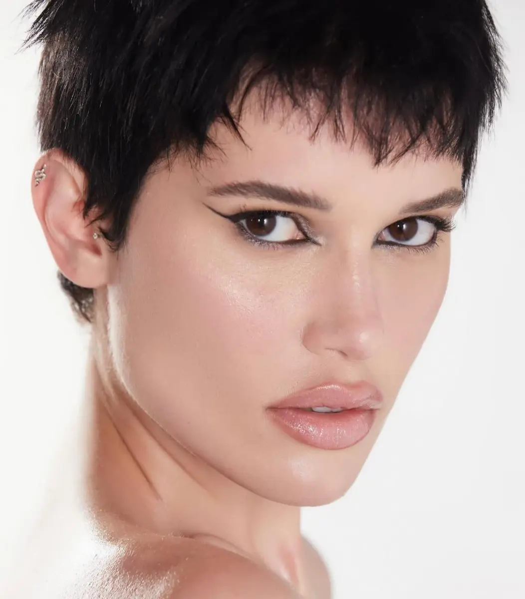 Angelica escort in Dubai