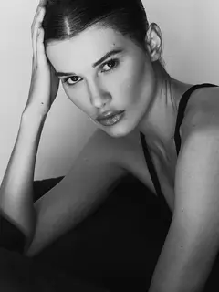 Angelica escort in Dubai