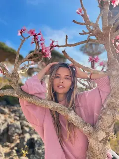 Anna escort in Dubai