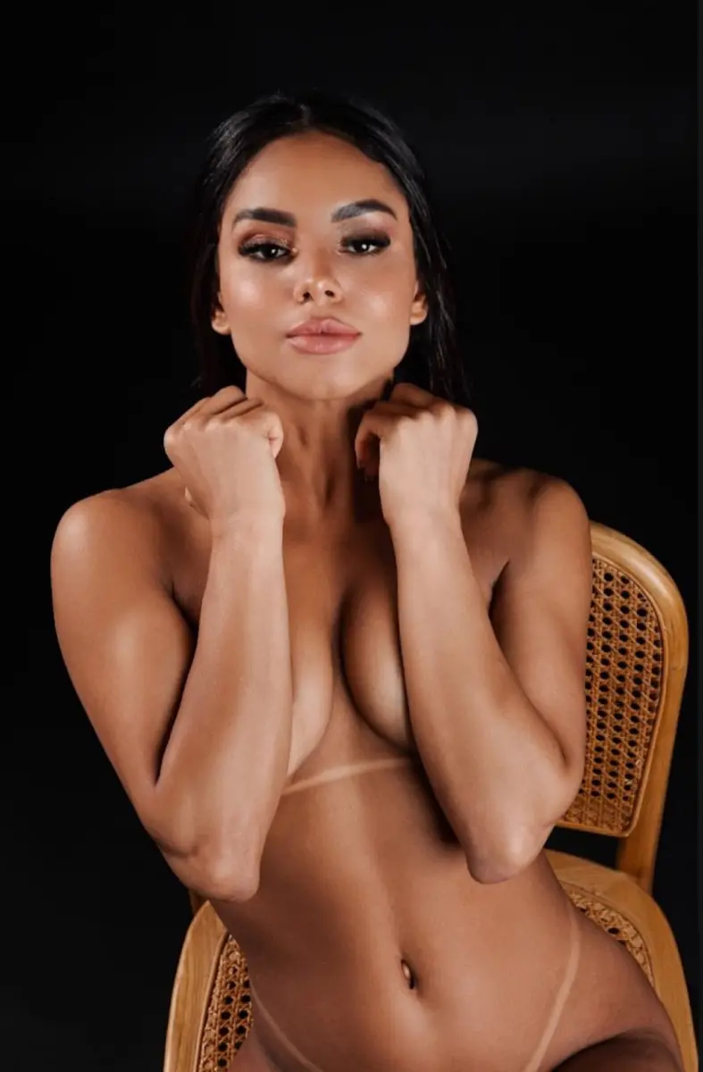 Ayla escort in Dubai