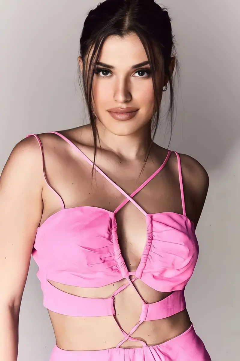 Bella escort in Dubai