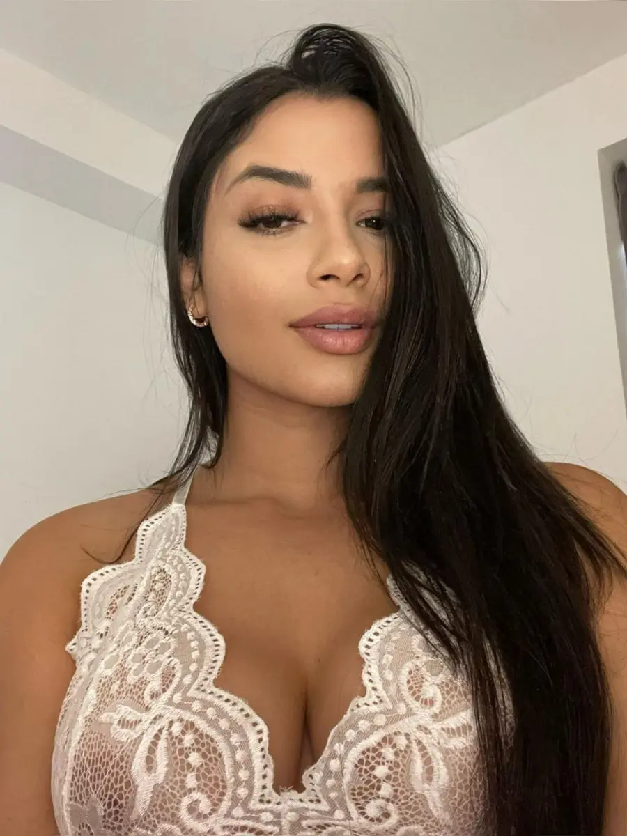 BIANCA  escort in Dubai