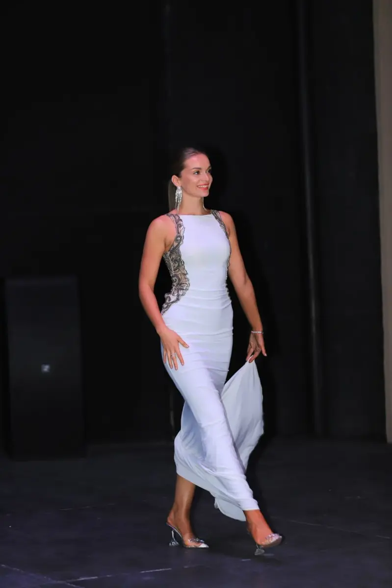 Bonnie escort in Dubai