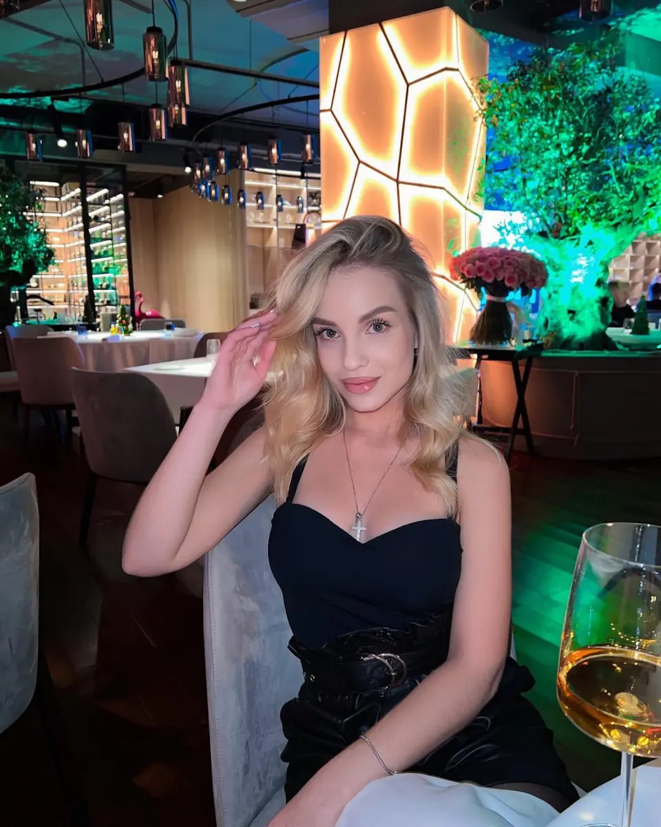 Carina escort in Dubai