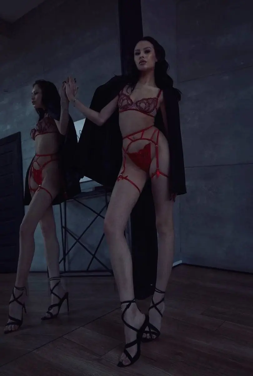 Carolina escort in Dubai