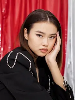 Clare escort in Dubai