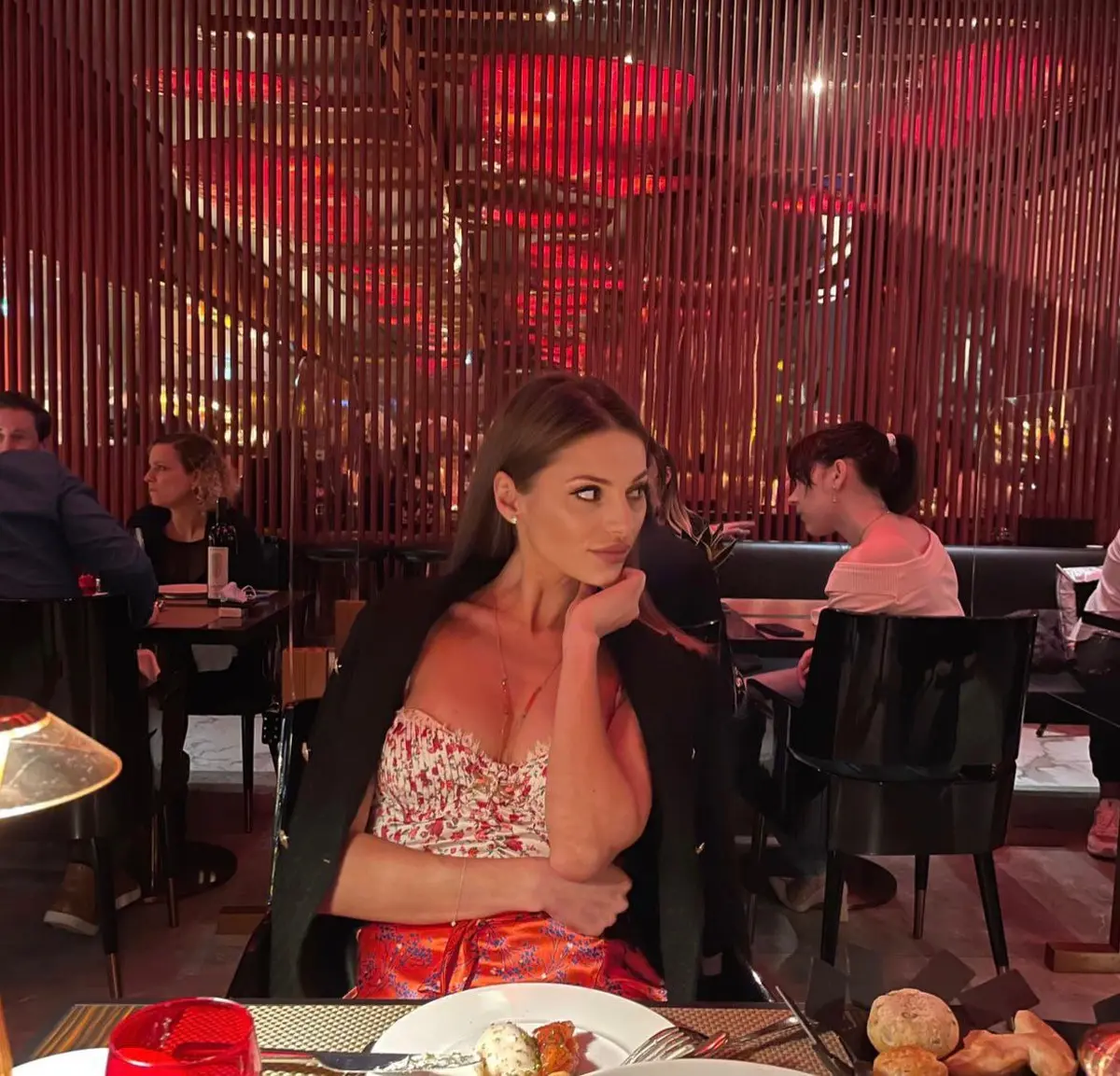 ELENA escort in Dubai