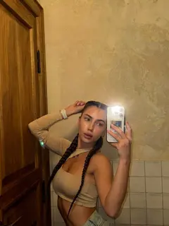 Elisa escort in Dubai