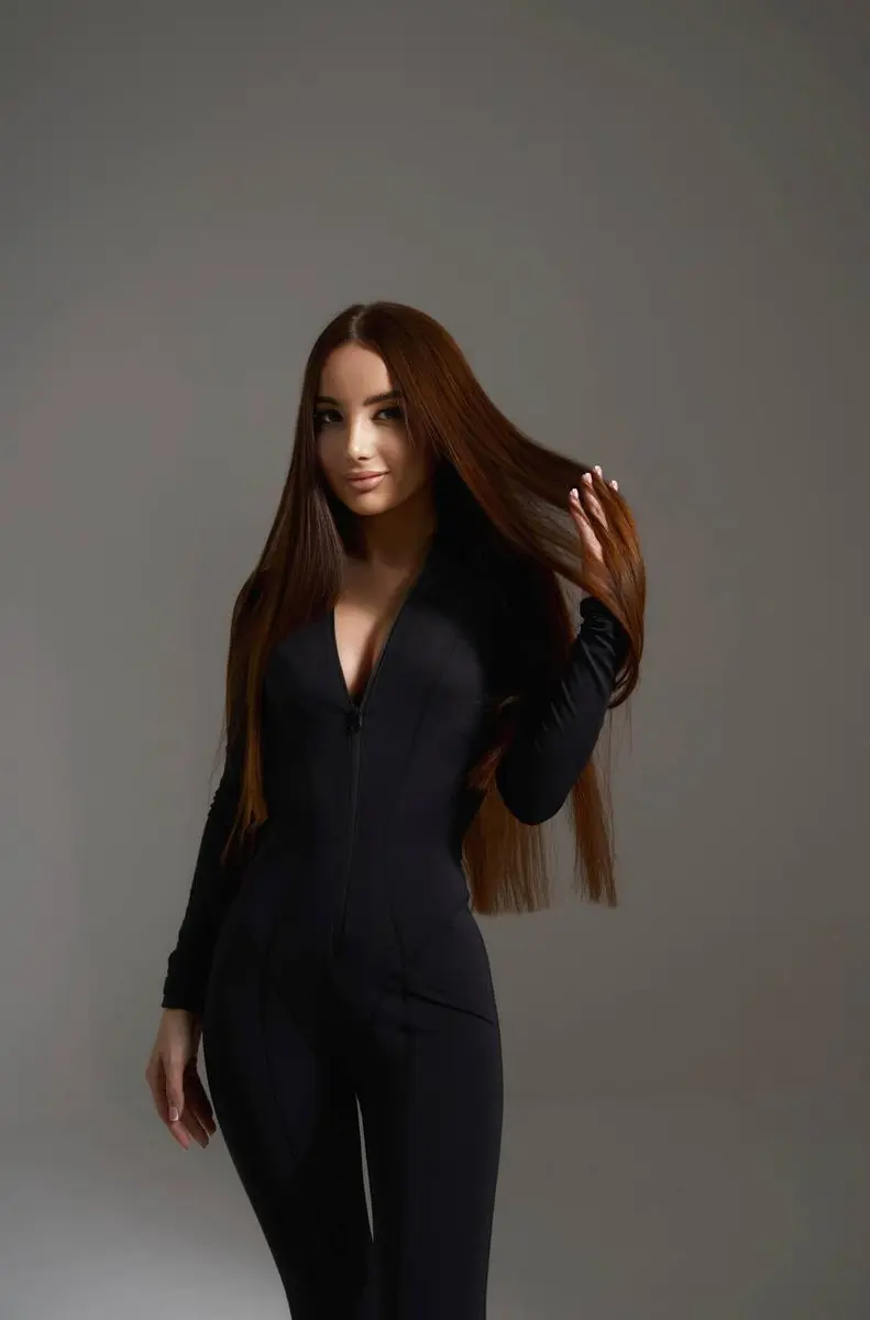 Emma escort in Dubai