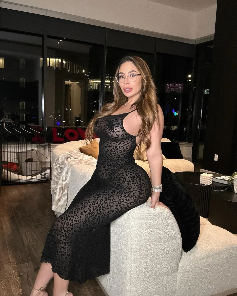 Hazel escort in Dubai