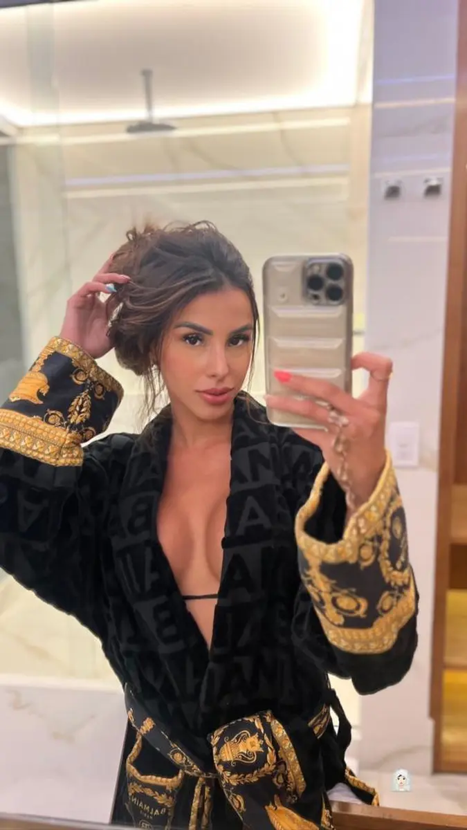 Jade escort in Dubai