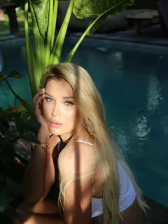 Jasmine escort in Dubai