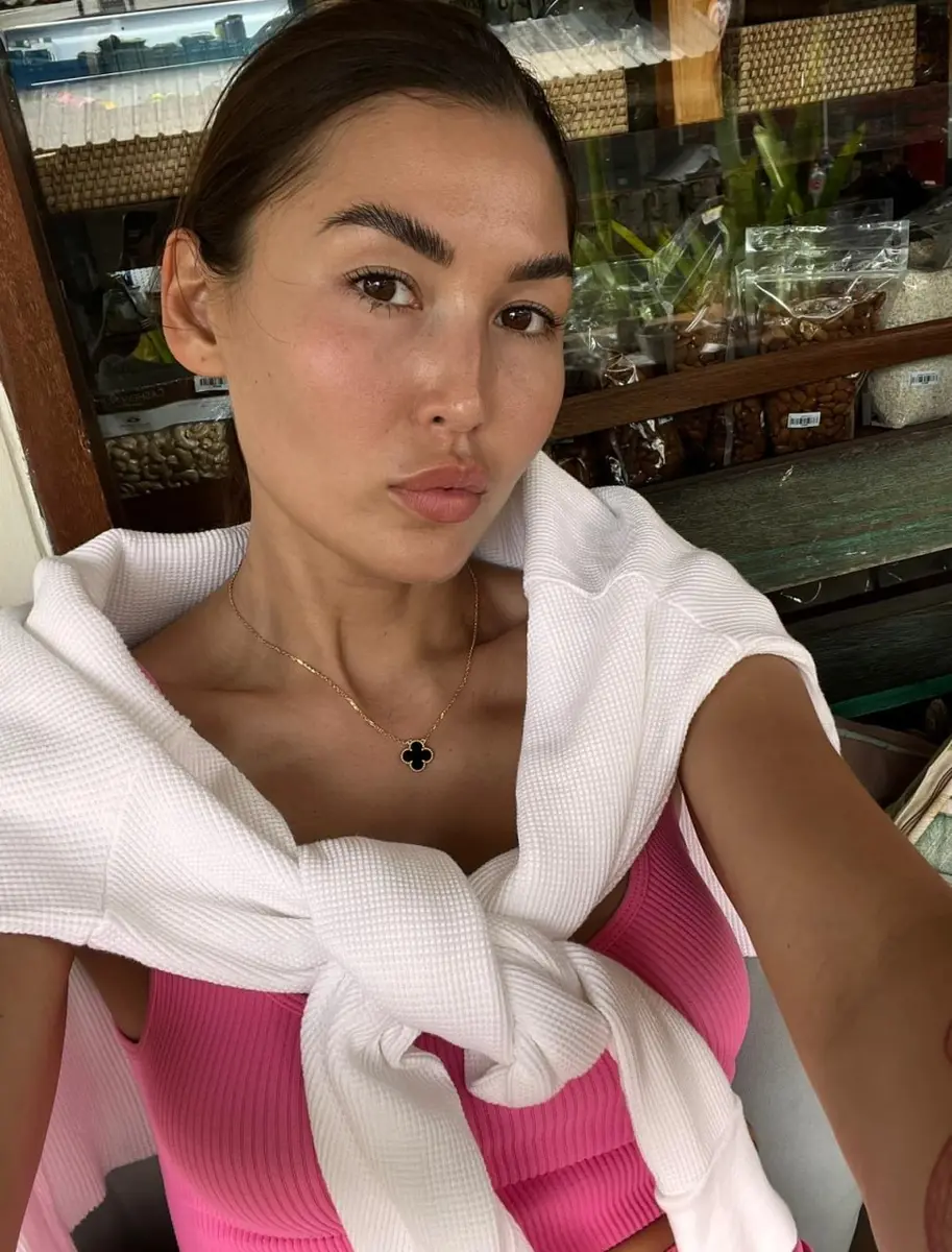 Karina escort in Dubai