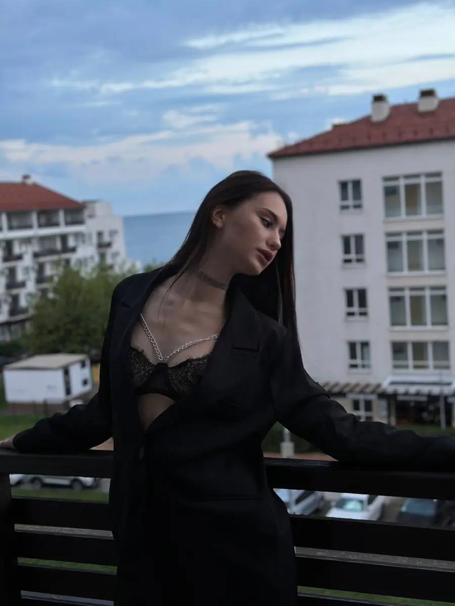 Karina escort in Dubai