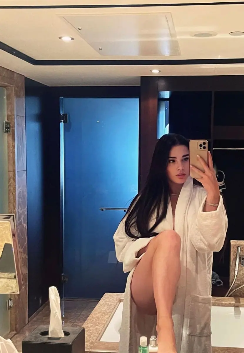 Kira escort in Dubai