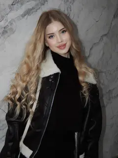 Lily escort in Dubai