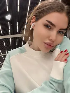 Lola escort in Dubai