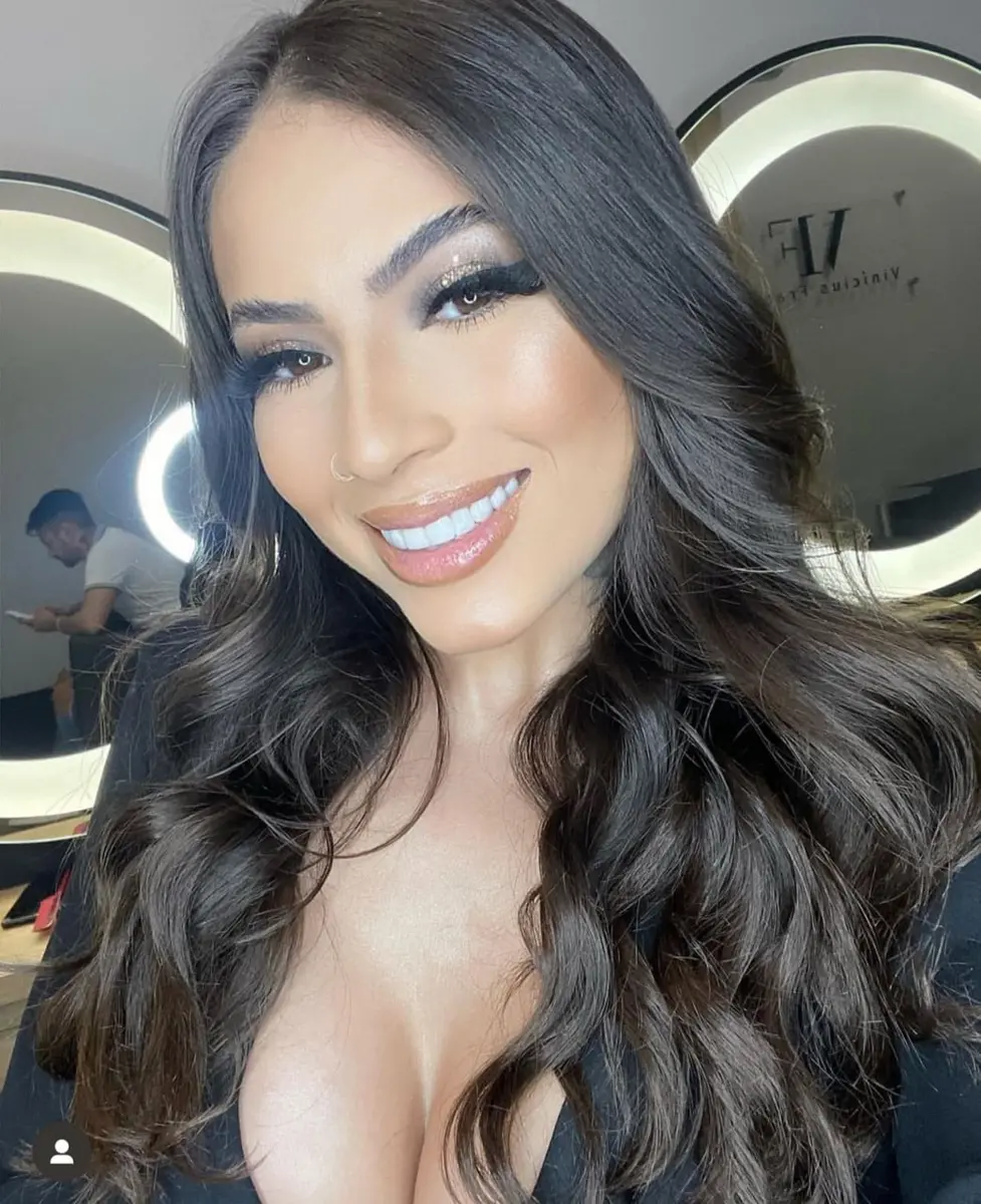 Loren escort in Dubai