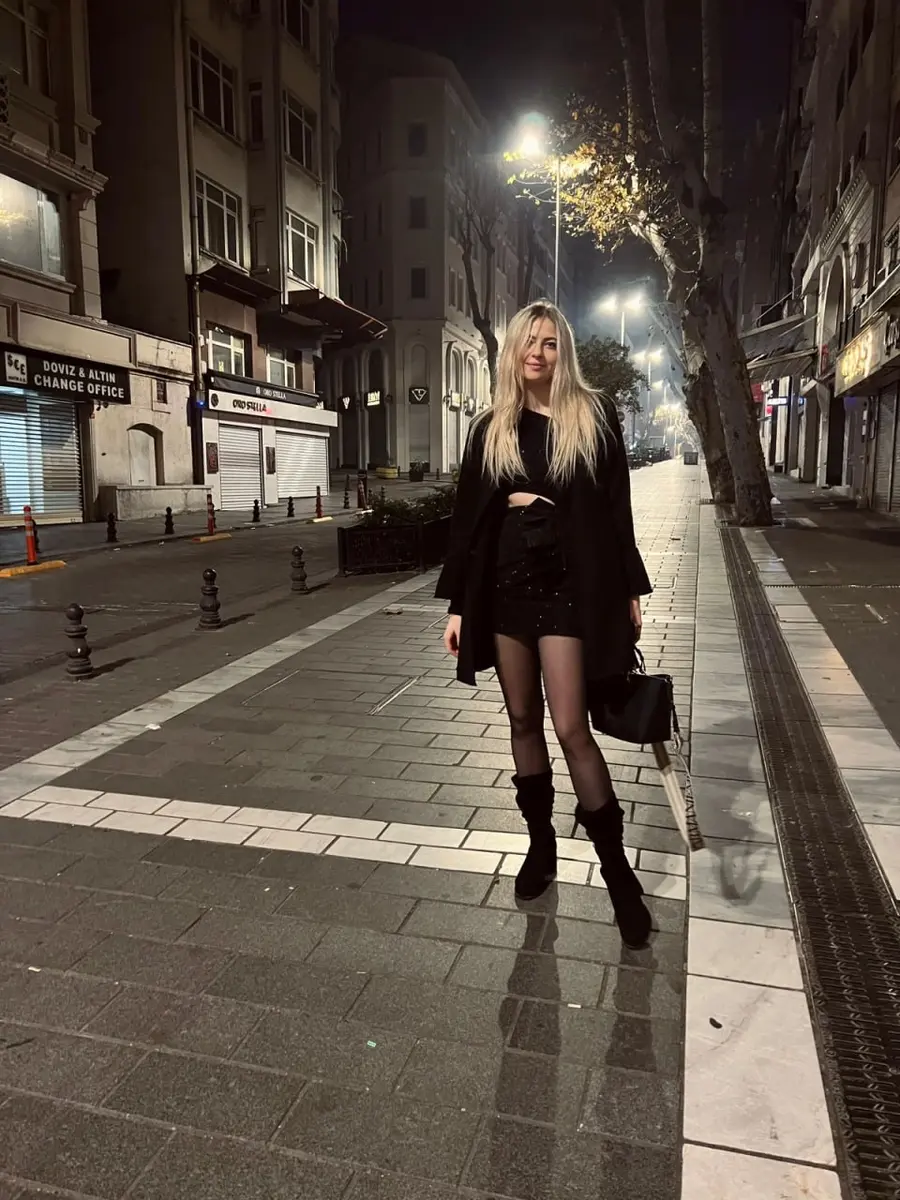 Mari escort in Dubai