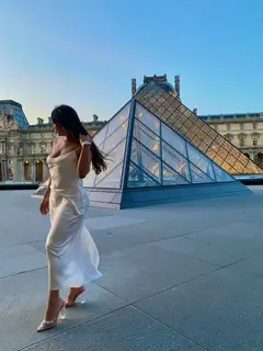 MARIANA escort in Dubai