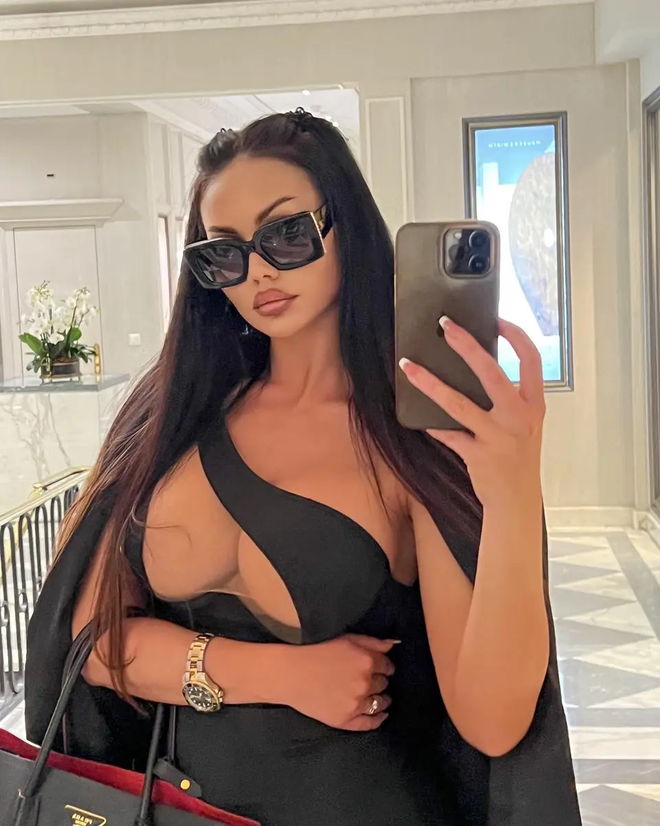 Marya escort in Dubai