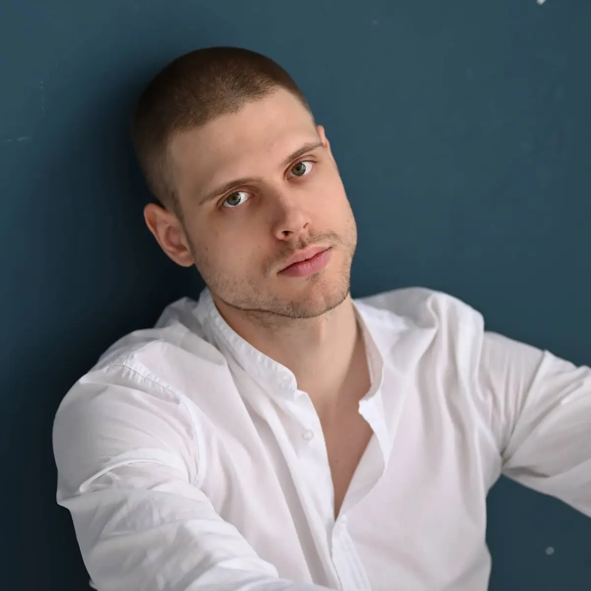 Miron escort in Dubai