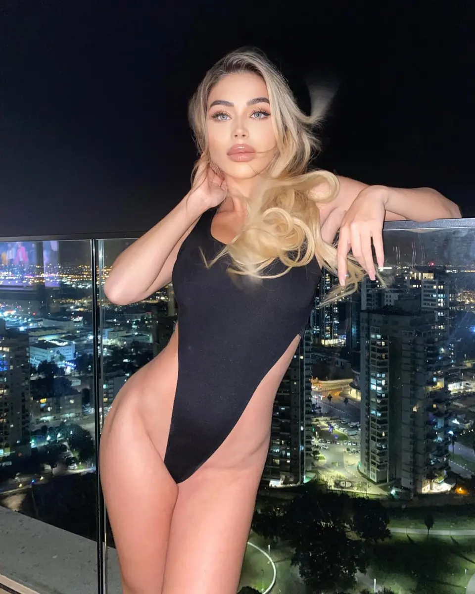 Natalia escort in Dubai