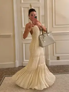 Nora escort in Dubai