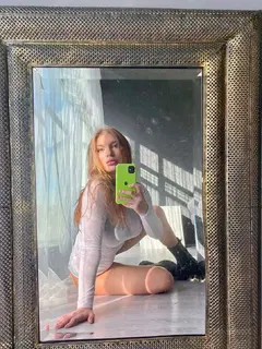 Olga escort in Dubai