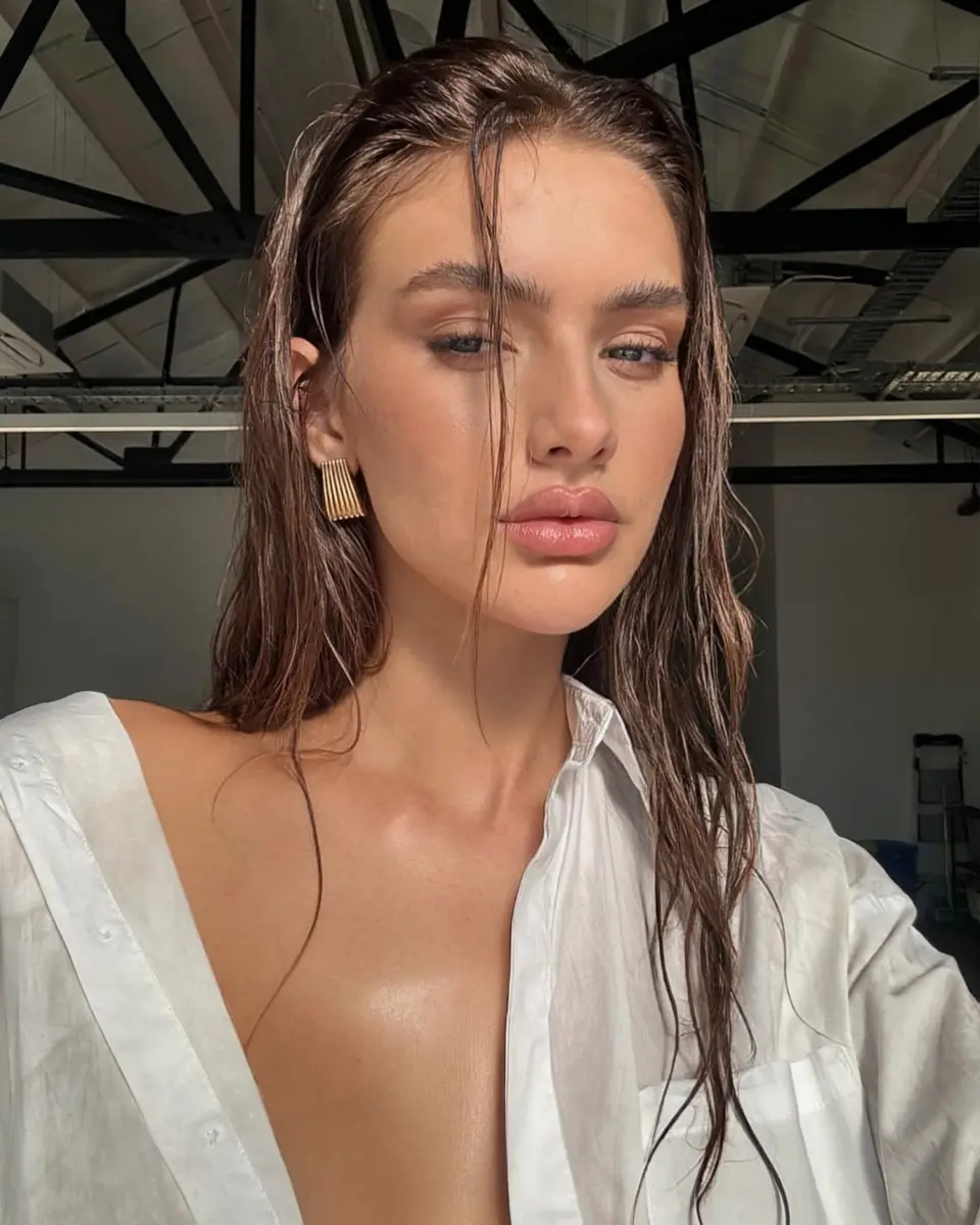 Oliviya escort in Dubai