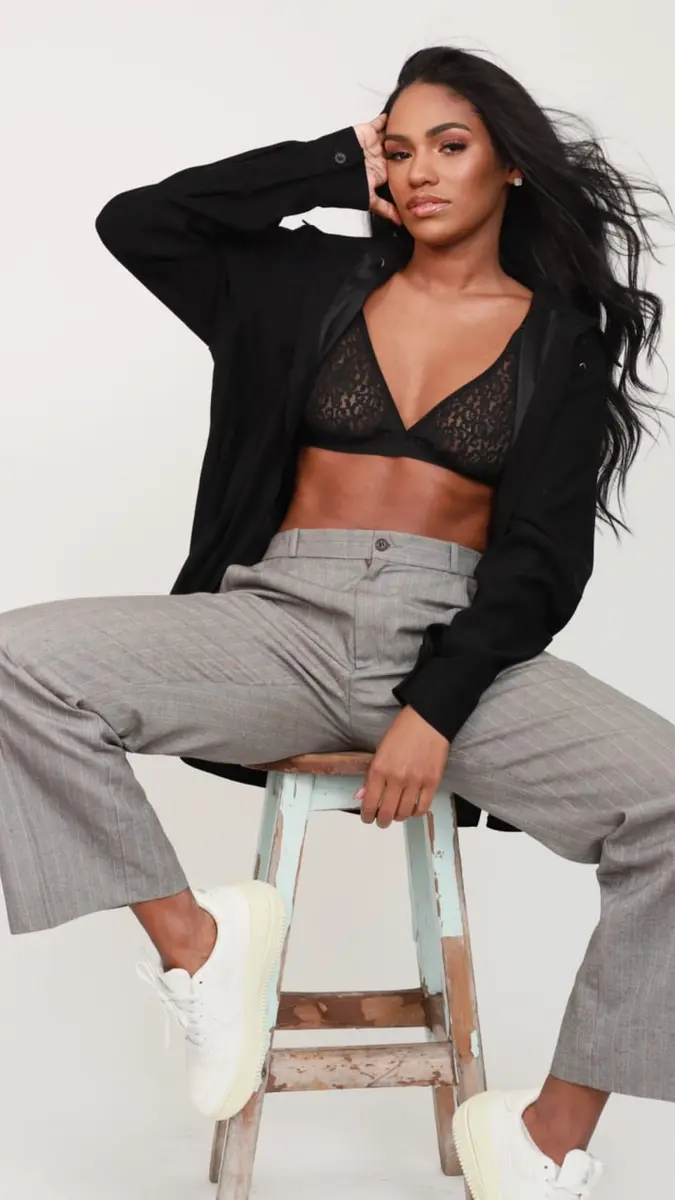 Rapha escort in Dubai