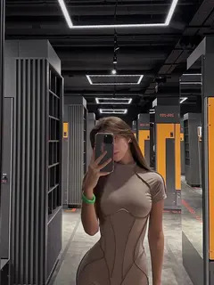 Renata escort in Dubai