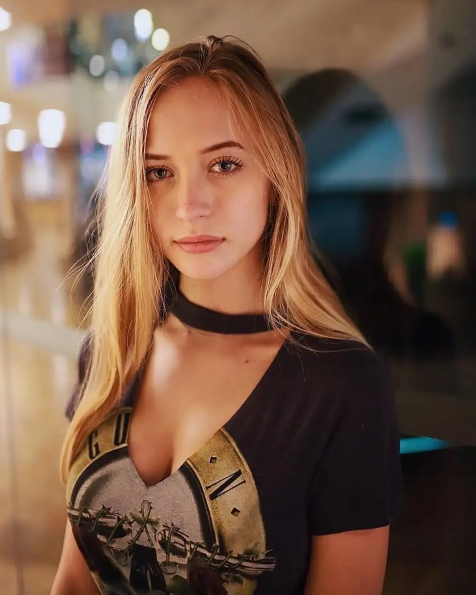 Rihanna escort in Dubai