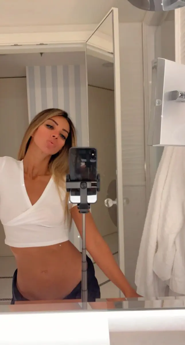 Sara escort in Dubai