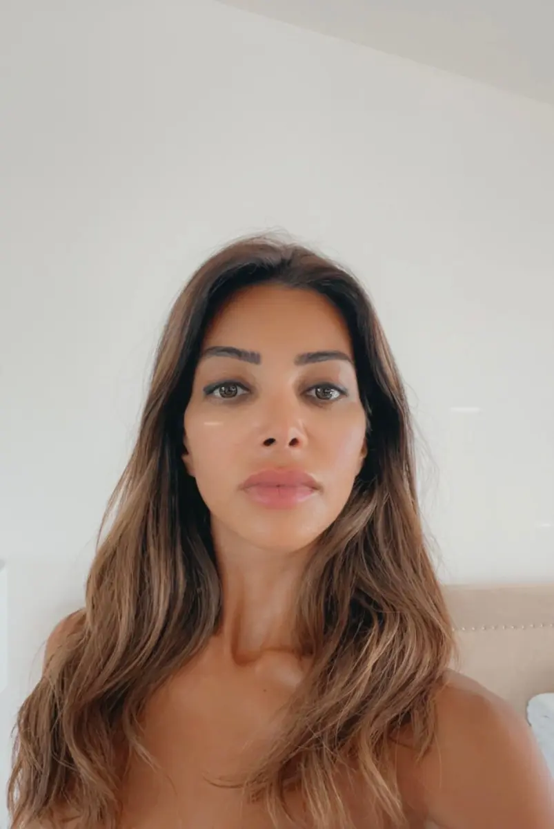 Sara escort in Dubai