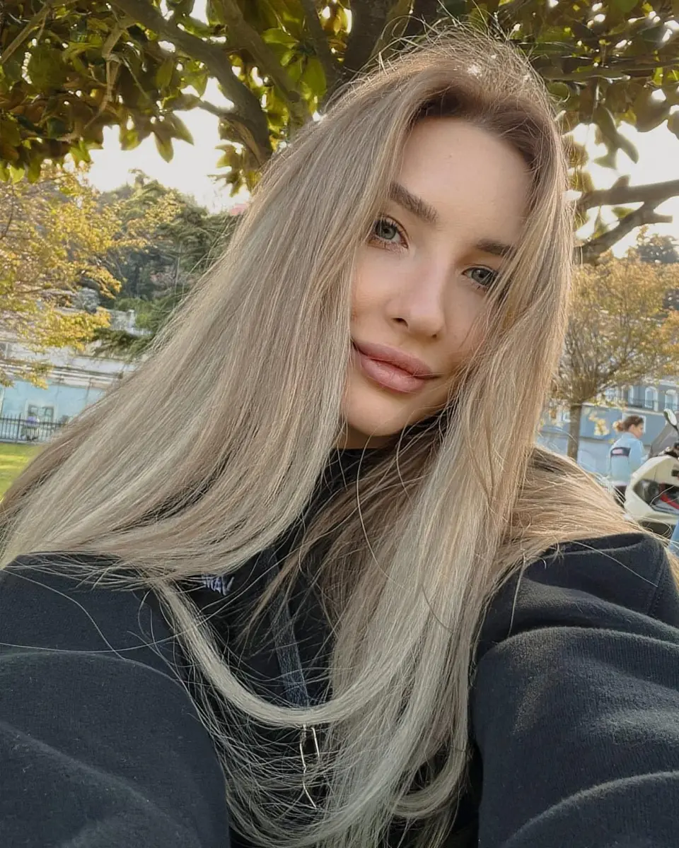 Sofia escort in Dubai