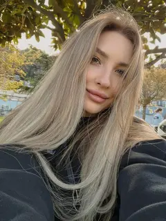 Sofia escort in Dubai