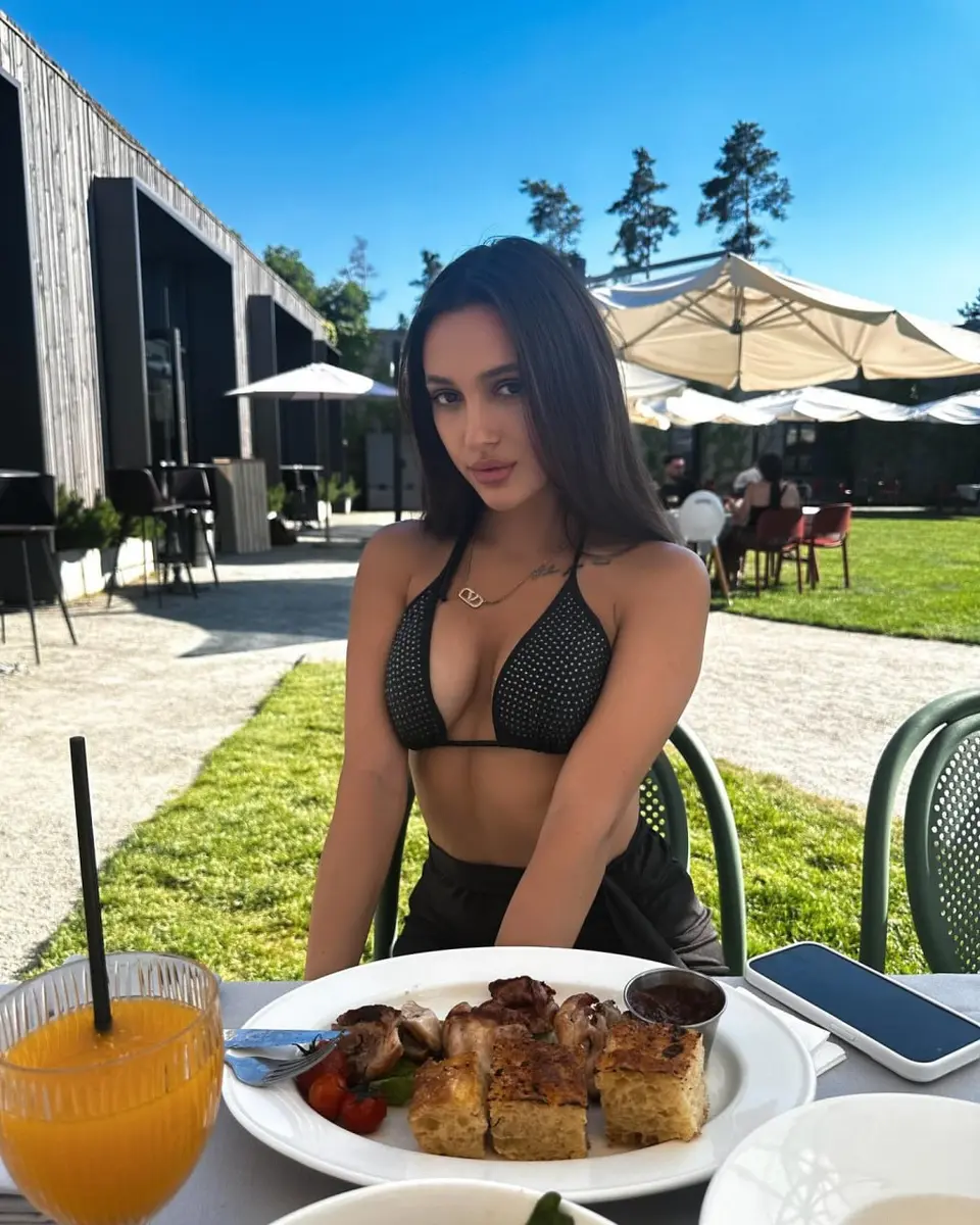 Tatiana escort in Dubai