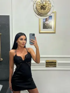 Victoria escort in Dubai