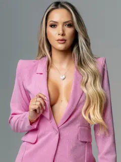 VICTORIA  escort in Dubai