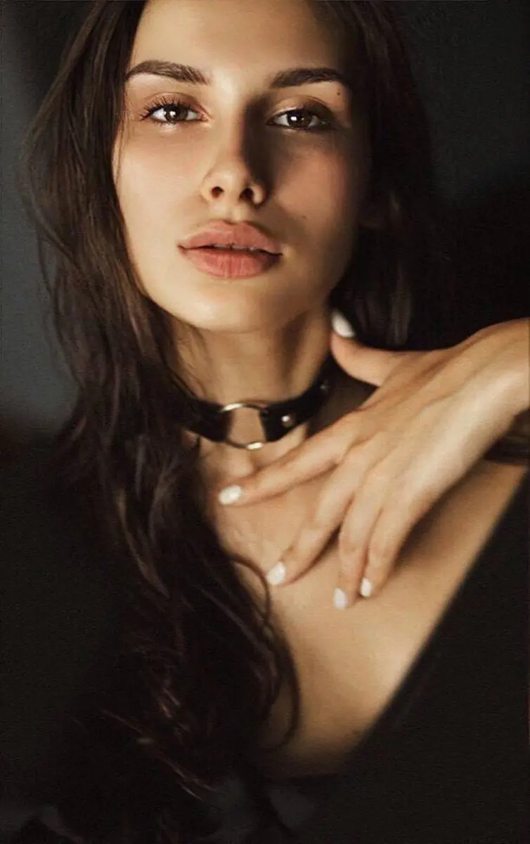 Vincennes escort in Dubai