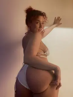 Zlatana escort in Dubai